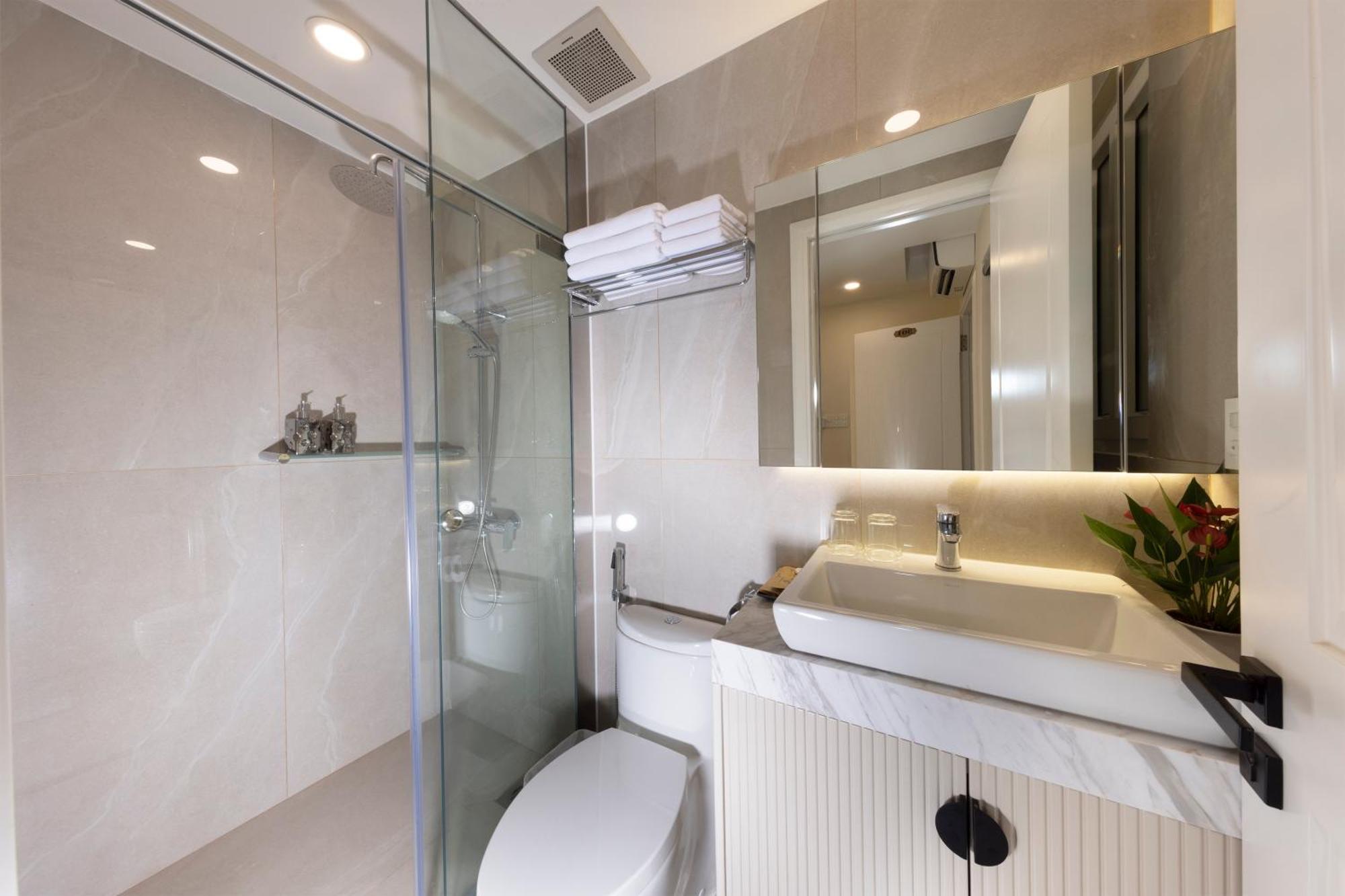 Ben Thanh Luxury Suite Hotel & Spa Ho Şi Min Exterior foto